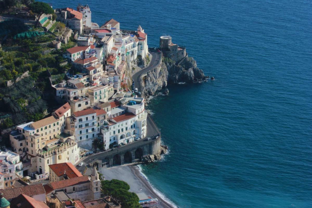 The Guardian Of Amalfi Villa Exteriör bild